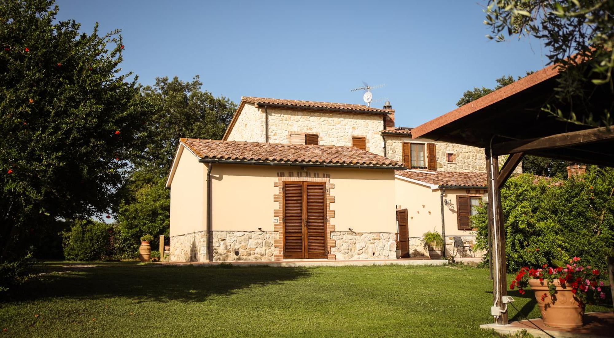 Agriturismo La Vecchia Quercia Montemerano Exterior photo