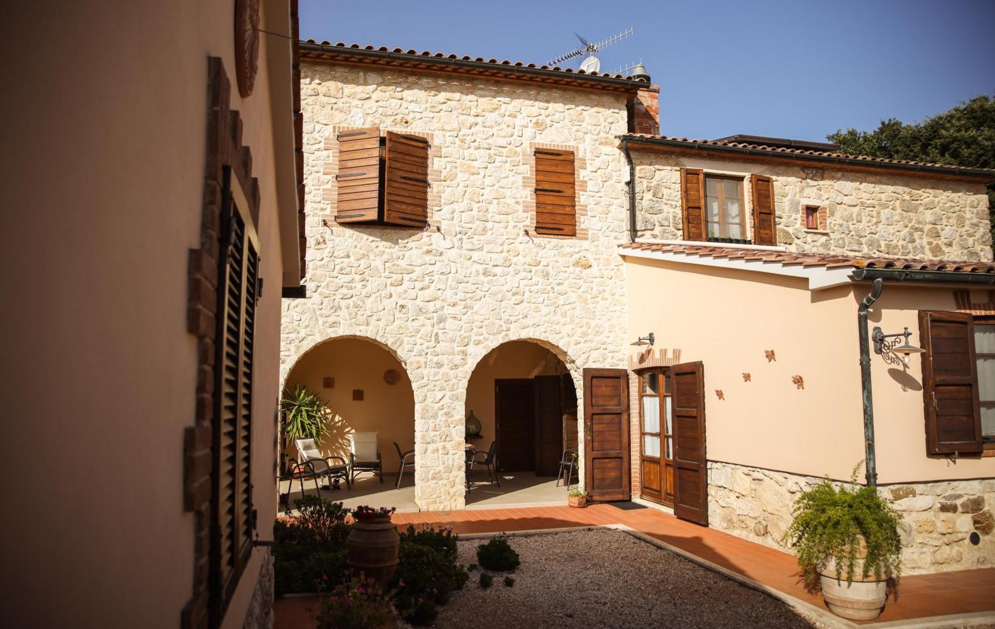 Agriturismo La Vecchia Quercia Montemerano Exterior photo